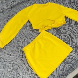 2 piece Long Sleeve Skirt Set